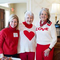 Mothers of Alumni Valentine’s Brunch