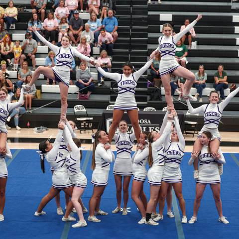 Competition Cheer at the Coosa Invitational